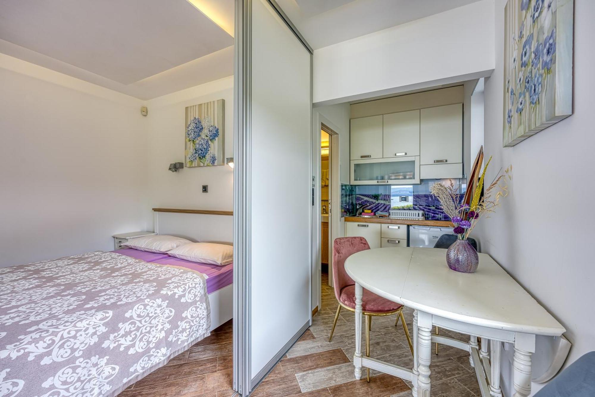 Debeli Rtic Apartments - Happy Rentals Ankaran Luaran gambar