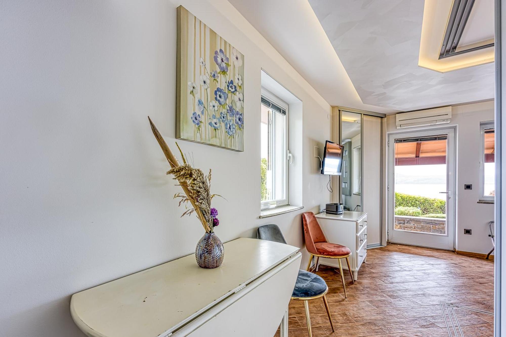 Debeli Rtic Apartments - Happy Rentals Ankaran Luaran gambar